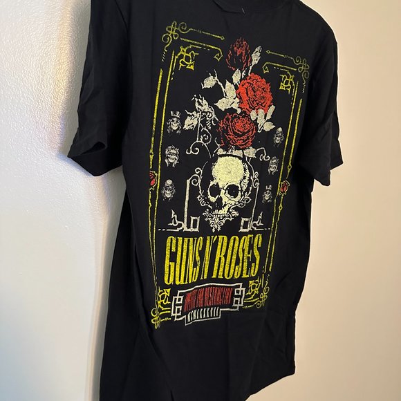 VINTAGE ROCK TEE: Guns N Roses, Mens L - Picture 2 of 3
